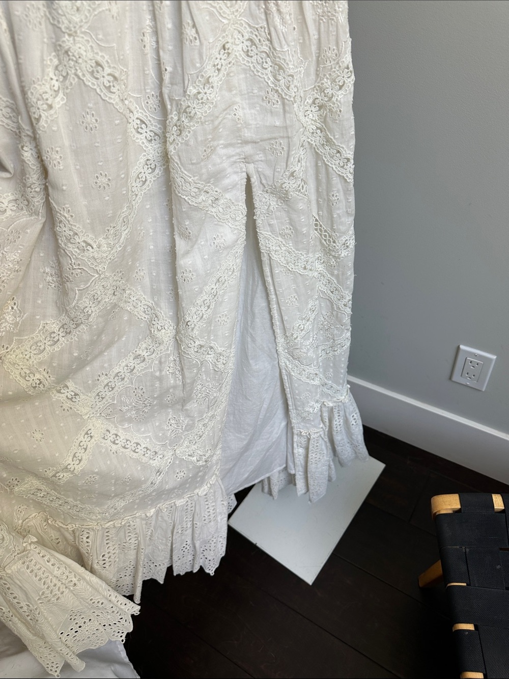 Hemant & Nandita Eyelet Maxi Dress Size M - Picture 8 of 11